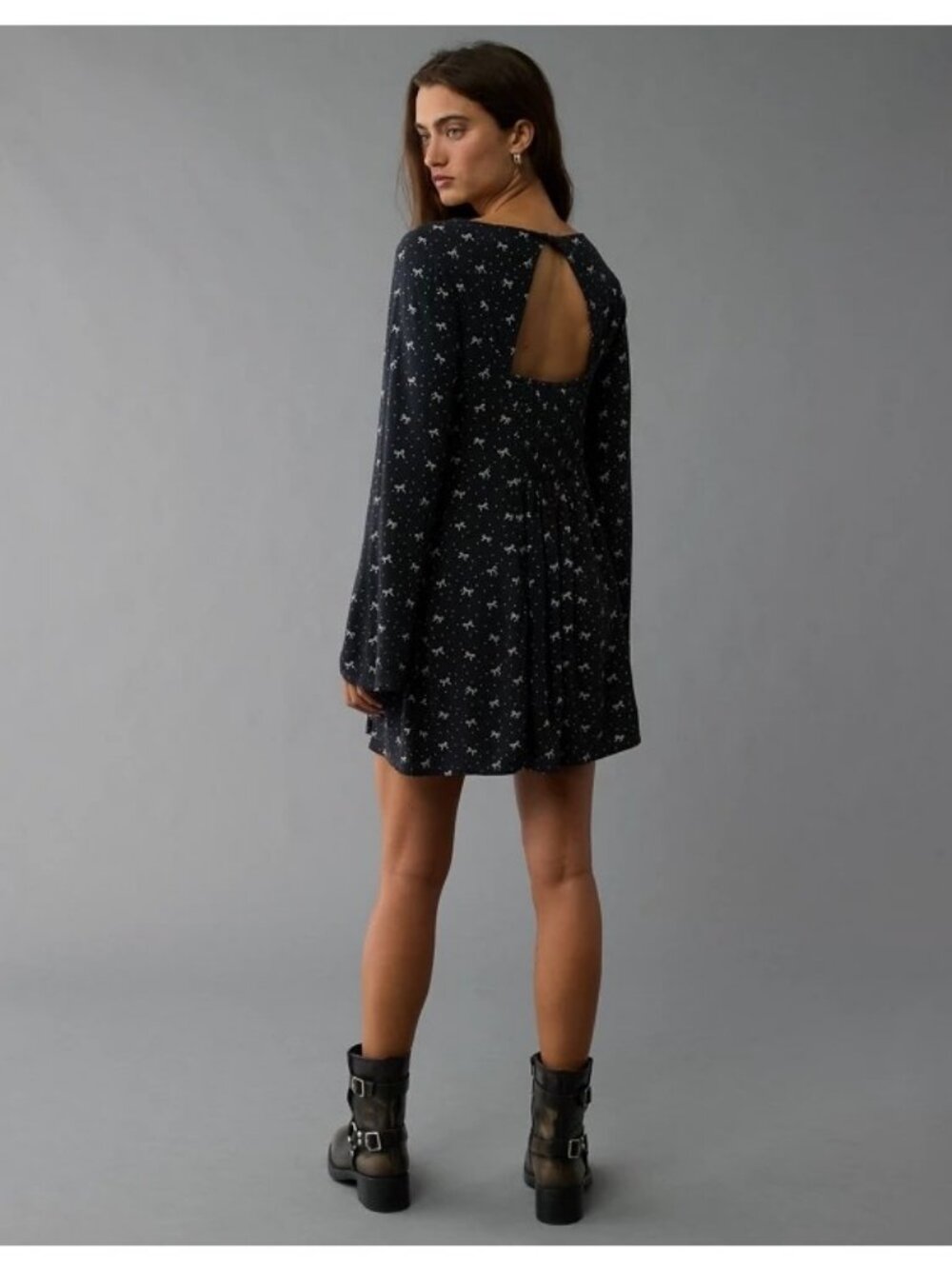 American Eagle Long Bell Sleeve Romper 70s Black White Bow Print Twee Fall Prep - Picture 2 of 13